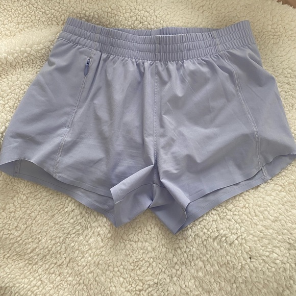 Athleta Pants - Athleta girl Heart The Hustle 2.5” Short
